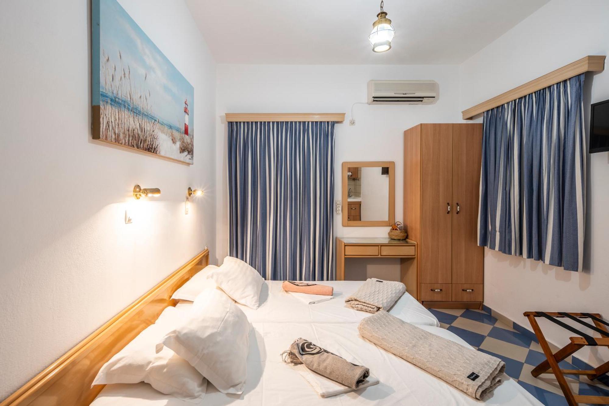 Bofor Studios & Rooms Livadakia Cameră foto