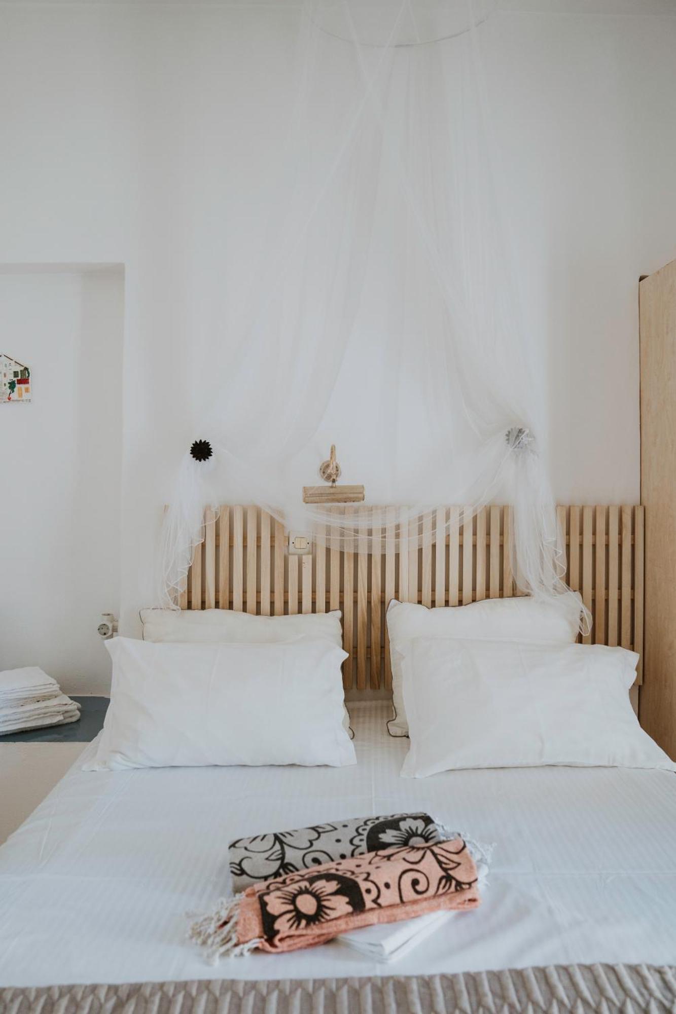 Bofor Studios & Rooms Livadakia Cameră foto