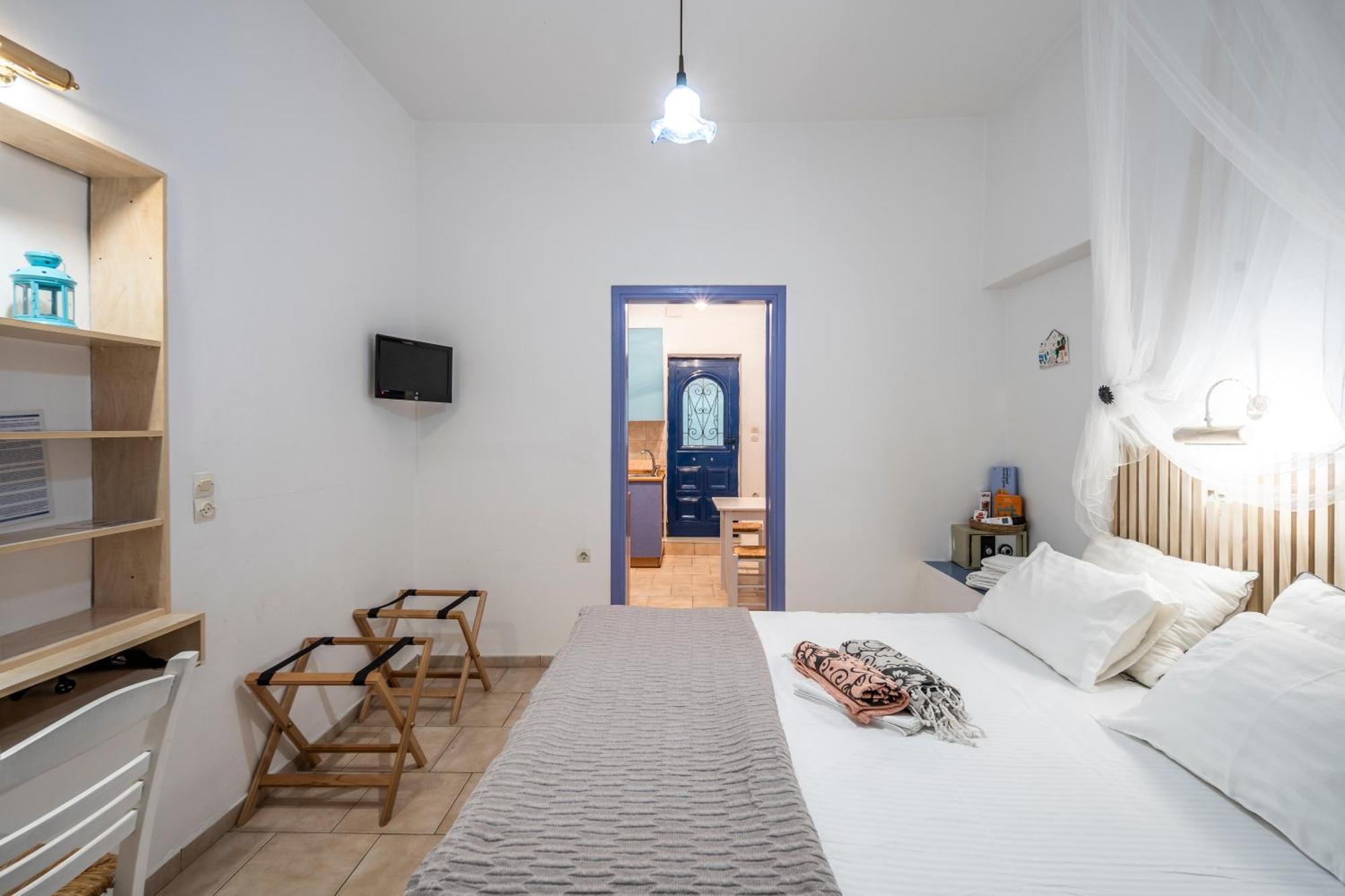 Bofor Studios & Rooms Livadakia Cameră foto