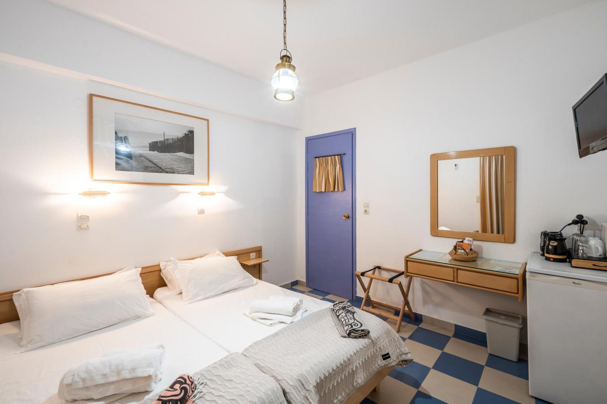 Bofor Studios & Rooms Livadakia Cameră foto